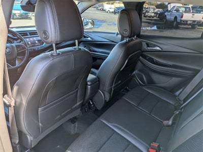 2022 Buick Encore GX Essence