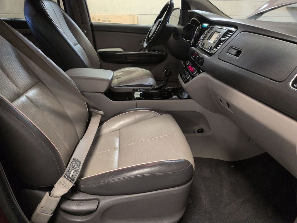 2016 Kia Sedona EX