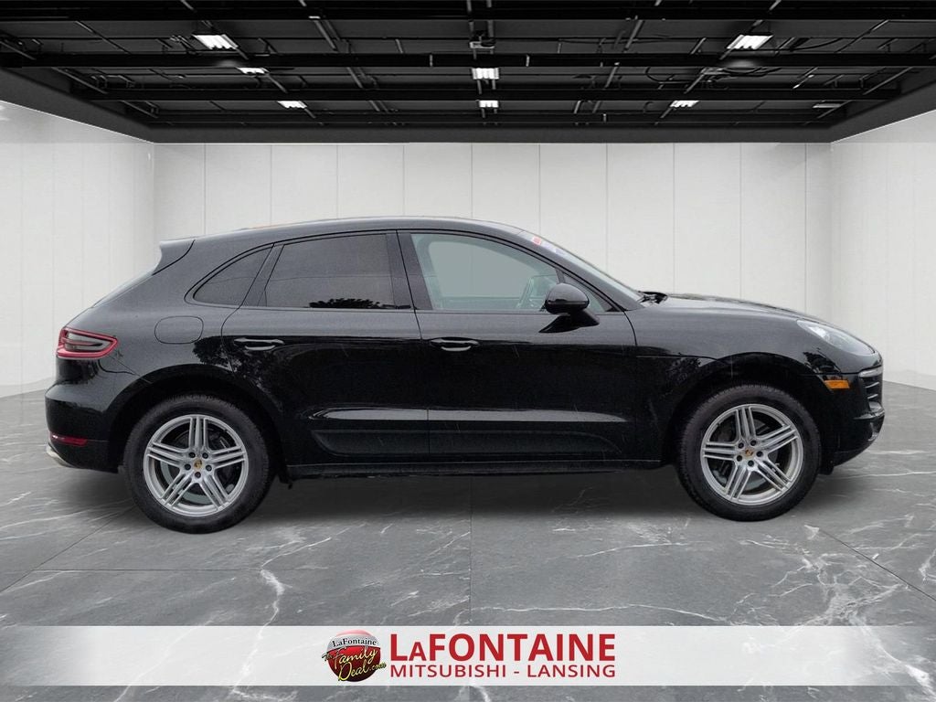 2018 Porsche Macan Base
