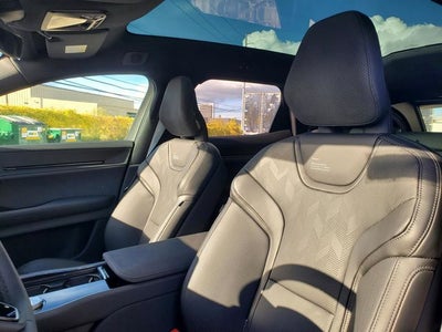 2025 Polestar 3 PLUS & PILOT