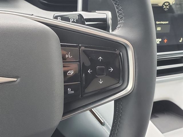 2026 Polestar 4 Long Range Single Motor Plus and Pilot