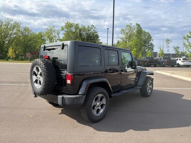 2016 Jeep Wrangler Unlimited Sahara