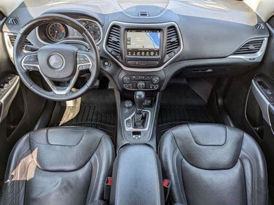 2018 Jeep Cherokee Overland