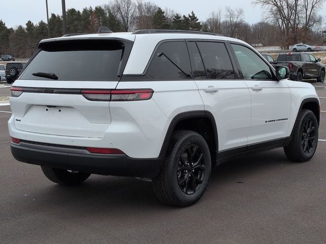 2026 Jeep Grand Cherokee Laredo