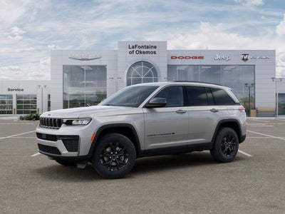 2026 Jeep Grand Cherokee Laredo Altitude