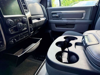 2016 RAM 1500 SLT