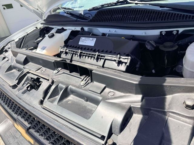 2023 Chevrolet Express 3500 15 Passenger LS Passenger