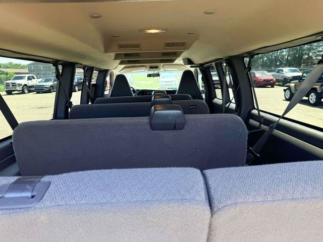 2023 Chevrolet Express 3500 15 Passenger LS Passenger