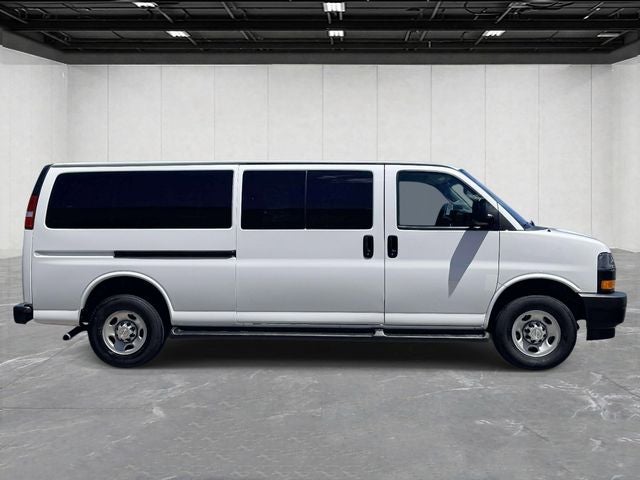 2023 Chevrolet Express 3500 15 Passenger LS Passenger