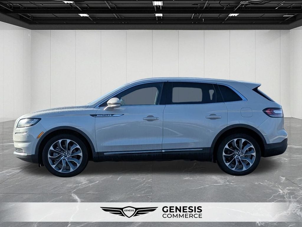 2022 Lincoln Nautilus Reserve
