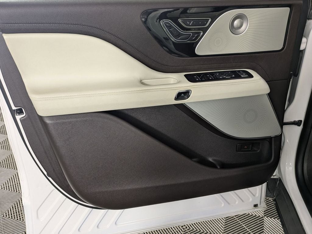 2023 Lincoln Aviator Black Label