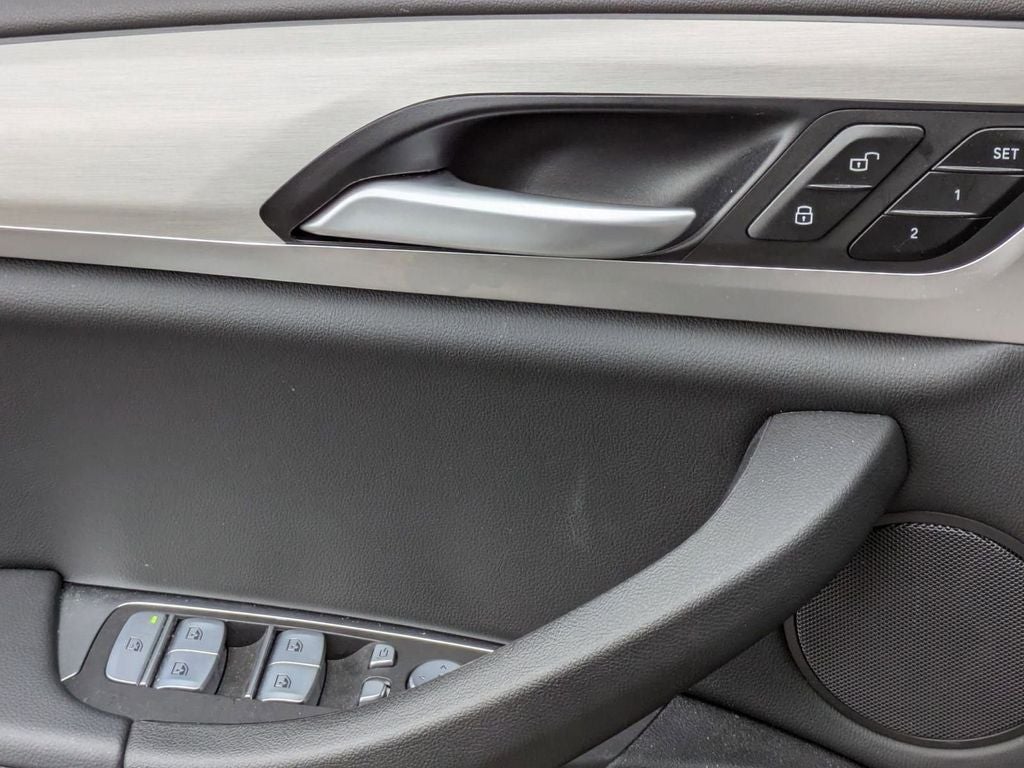2023 BMW X4 xDrive30i