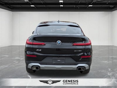 2023 BMW X4 xDrive30i