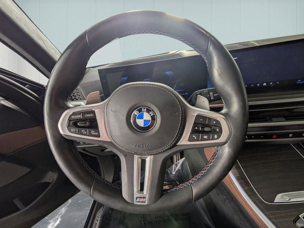 2024 BMW X5 M60i