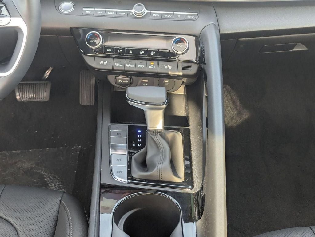 2026 Hyundai Elantra Hybrid Limited