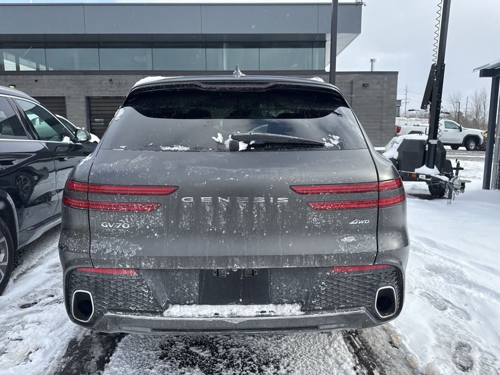 2023 Genesis GV70 2.5T