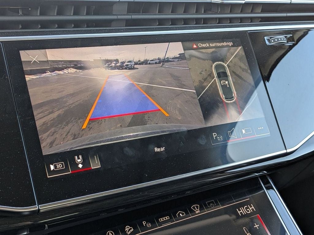 2023 Audi Q7 55 Prestige quattro