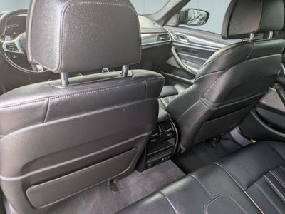 2022 BMW 5 Series M550i xDrive