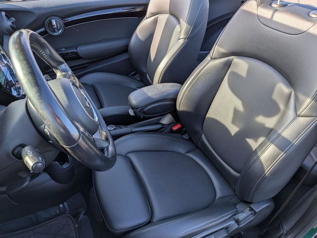 2022 MINI Cooper S Signature