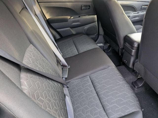 2026 Mitsubishi Outlander Sport 2.0 LE