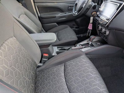 2026 Mitsubishi Outlander Sport 2.0 LE