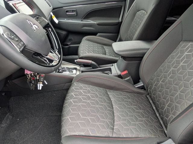 2026 Mitsubishi Outlander Sport 2.0 LE