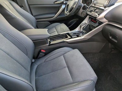 2026 Mitsubishi Eclipse Cross SE