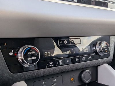 2026 Mitsubishi Outlander SE