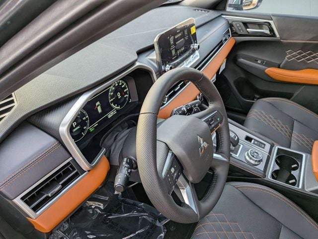 2025 Mitsubishi Outlander PHEV SEL