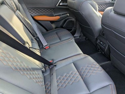 2025 Mitsubishi Outlander PHEV SEL