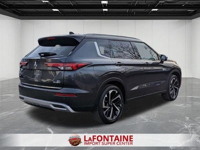 2025 Mitsubishi Outlander PHEV SEL