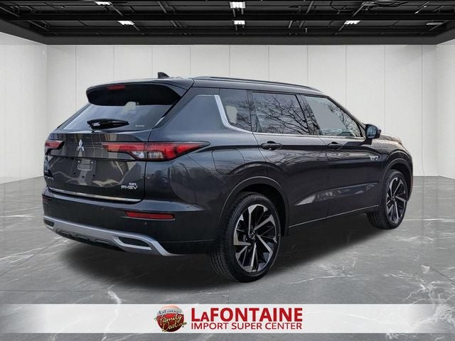 2025 Mitsubishi Outlander PHEV SEL