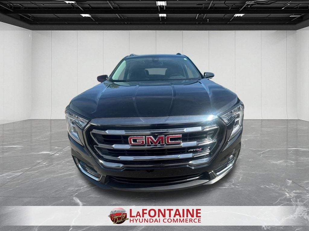2023 GMC Terrain AT4