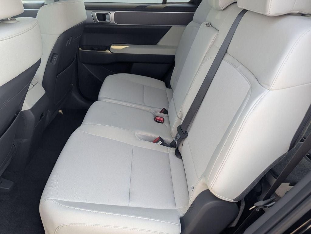 2026 Hyundai Santa Fe SE