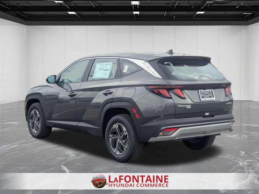 2026 Hyundai Tucson Hybrid Blue SE