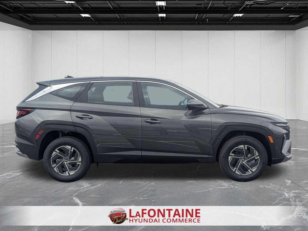 2026 Hyundai Tucson Hybrid Blue SE