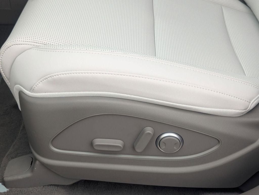 2026 Hyundai Palisade Hybrid Blue SEL 7 Passenger