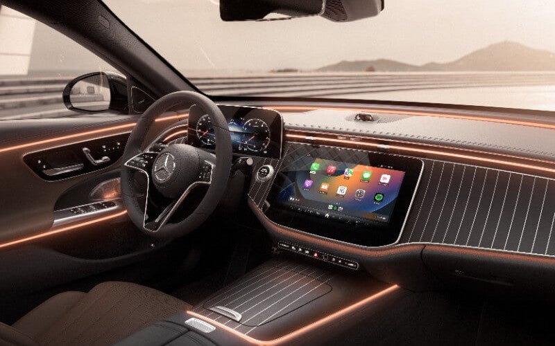 Advanced Technology and Connectivity Features